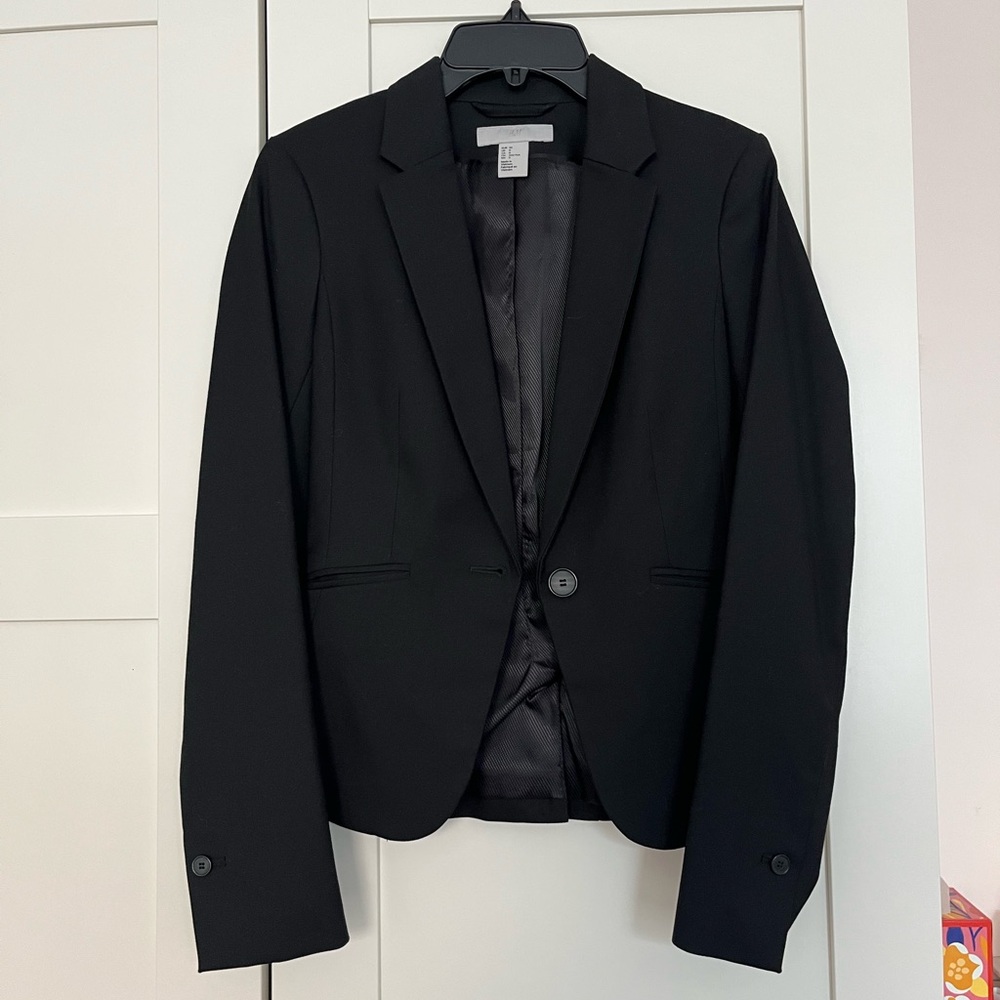 H&M Cropped Black Blazer